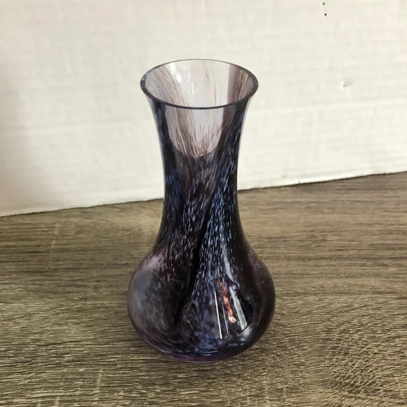 Vintage Caithness  Scotland Glass Vase - Picture 3 of 7